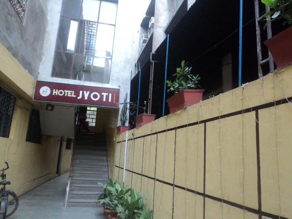 Hotel Jyoti Varanasi Exterior foto